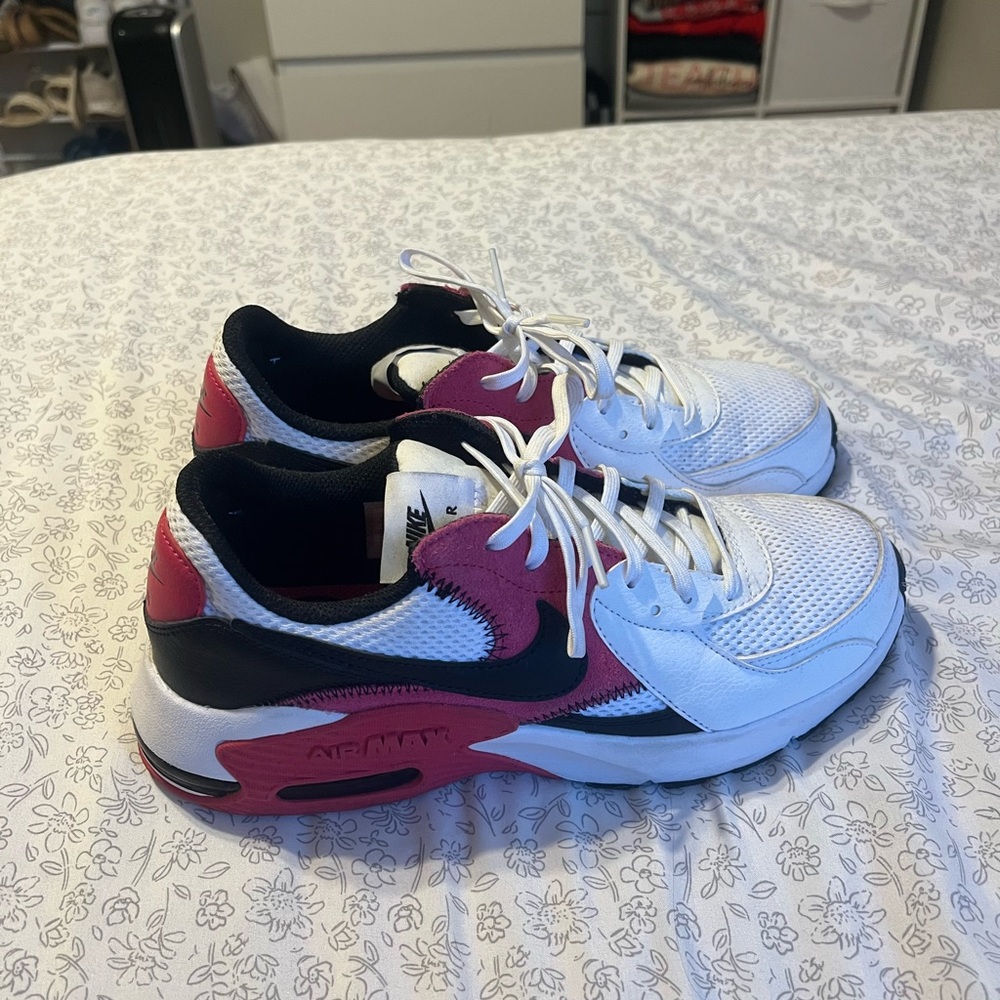 Nike Air Max White and Red Sneakers
